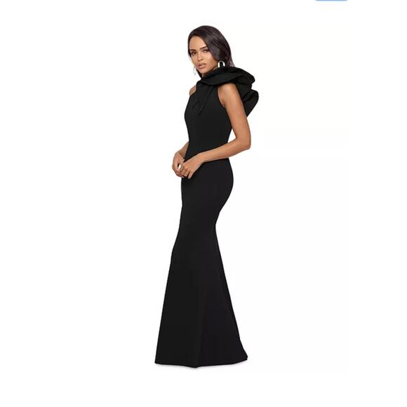 Betsy & Adam Women's One-Shoulder Black Gown - Size 8 - Picture 3 of 6